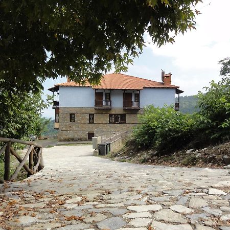 Sintrivanis Mountain Ano Skotina エクステリア 写真